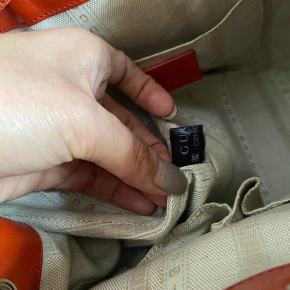 SOLD ✋🏻Authentic Gucci Bright Diamante - Picture 9 of 9